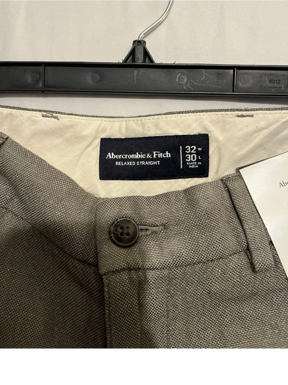 Abercrombie & Fitch Relaxed Straight Chinos - Olive